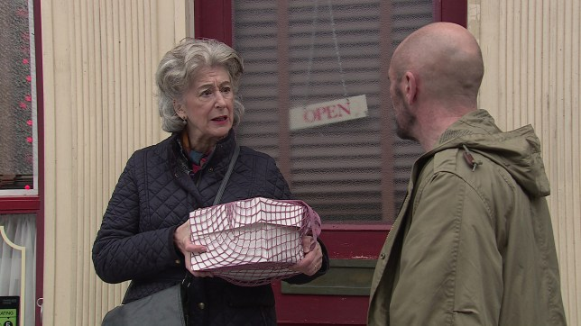 You are currently viewing Coronation Street spoilers: Evelyn makes heartfelt plea in emotional scenes