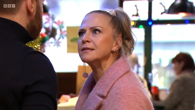 You are currently viewing EastEnders Christmas murder victim ‘confirmed’ after a deadly threat is issued