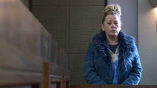 You are currently viewing Family dissolves into tears in emotional video as Coronation Street legend is jailed