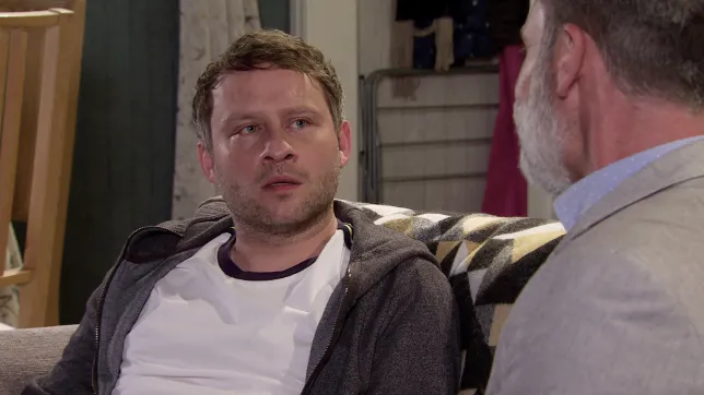 You are currently viewing Coronation Street Christmas spoilers: Dying Paul gets worse leading to devastating accident