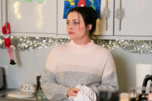 Read more about the article EastEnders Christmas spoilers: Tragedy for Whitney as she is haunted by a tragic death