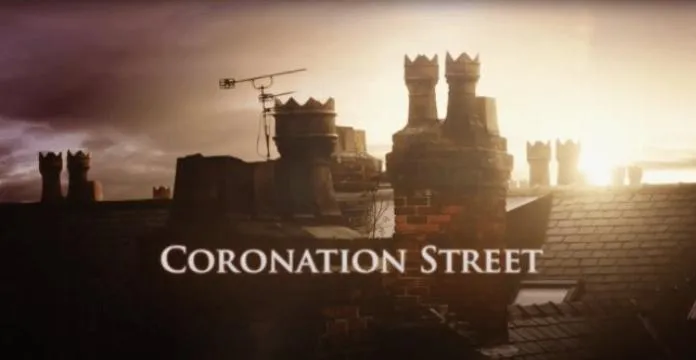 Read more about the article Coronation Street legend returns to set as co-star celebrates with ‘family’ snap