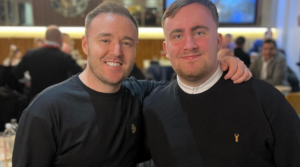 Read more about the article Coronation Street star Alan Halsall confuses the internet as he posts ‘dad and lad’ picture with Luke Littler