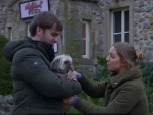 Read more about the article CRUEL GAME Emmerdale fans distracted by glaring blunder during heartbreaking Piper animal cruelty scenes