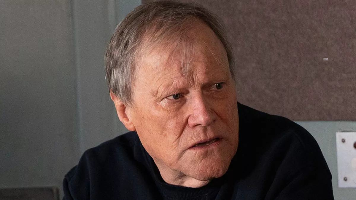 You are currently viewing ITV Coronation Street Roy Cropper freedom ‘sealed’ as new suspect accused of Lauren Bolton murder