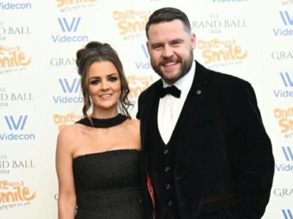 Read more about the article Emmerdale star Danny Miller’s life behind-the-scenes – from famous dad to NHS worker wife