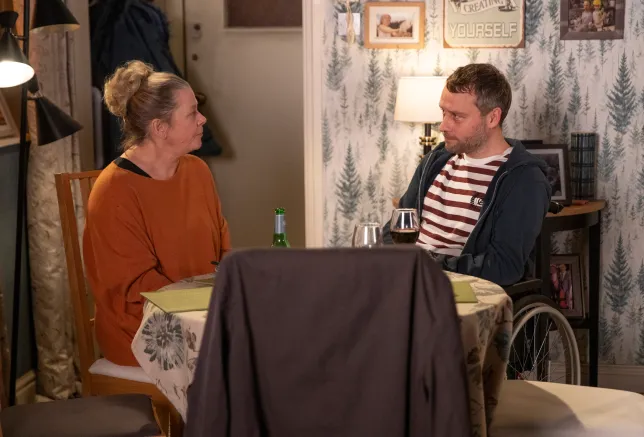 Read more about the article Coronation Street spoilers: Heartbreaking scenes ahead in last meal tragedy for dying Paul