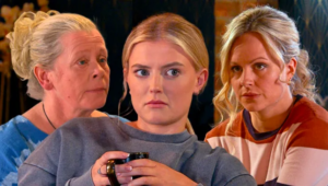 Read more about the article Coronation Street ‘exposes’ Lauren’s killer as legend makes staggering confession in new spoiler videos