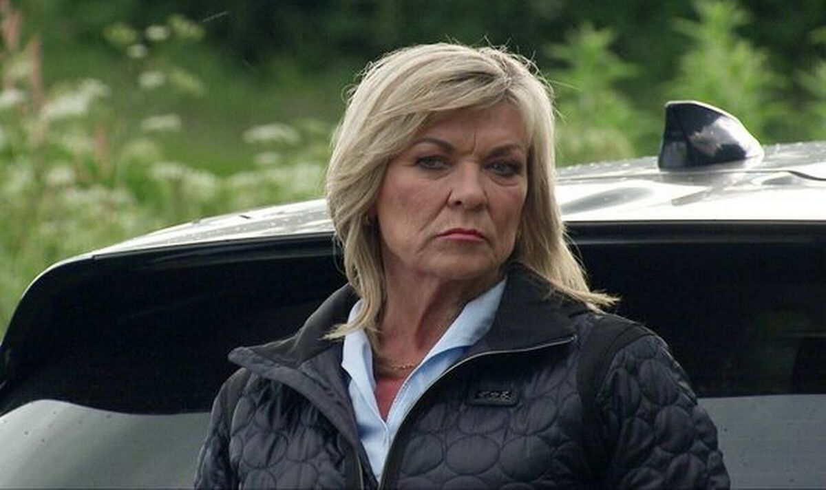 Read more about the article Emmerdale fans ‘work out’ who ‘murdered’ Rose Jackson – and it’s not who you think