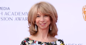 Read more about the article Corrie’s Helen Worth’s touching 5-word response to soap star who came out as gay