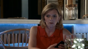 Read more about the article Coronation Street fans point out ‘plot error’ with Leanne Battersby cult storyline