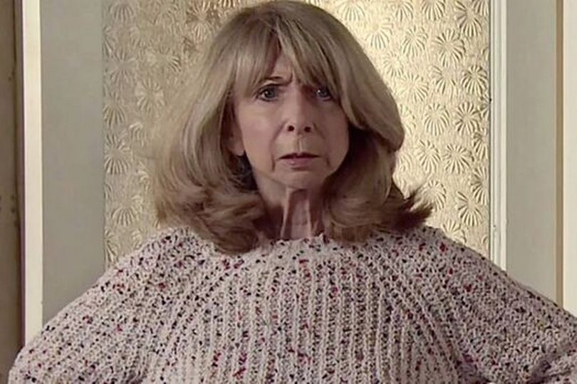 You are currently viewing ITV Coronation Street star ‘leaks’ Gail Platt exit as they share backstage snap